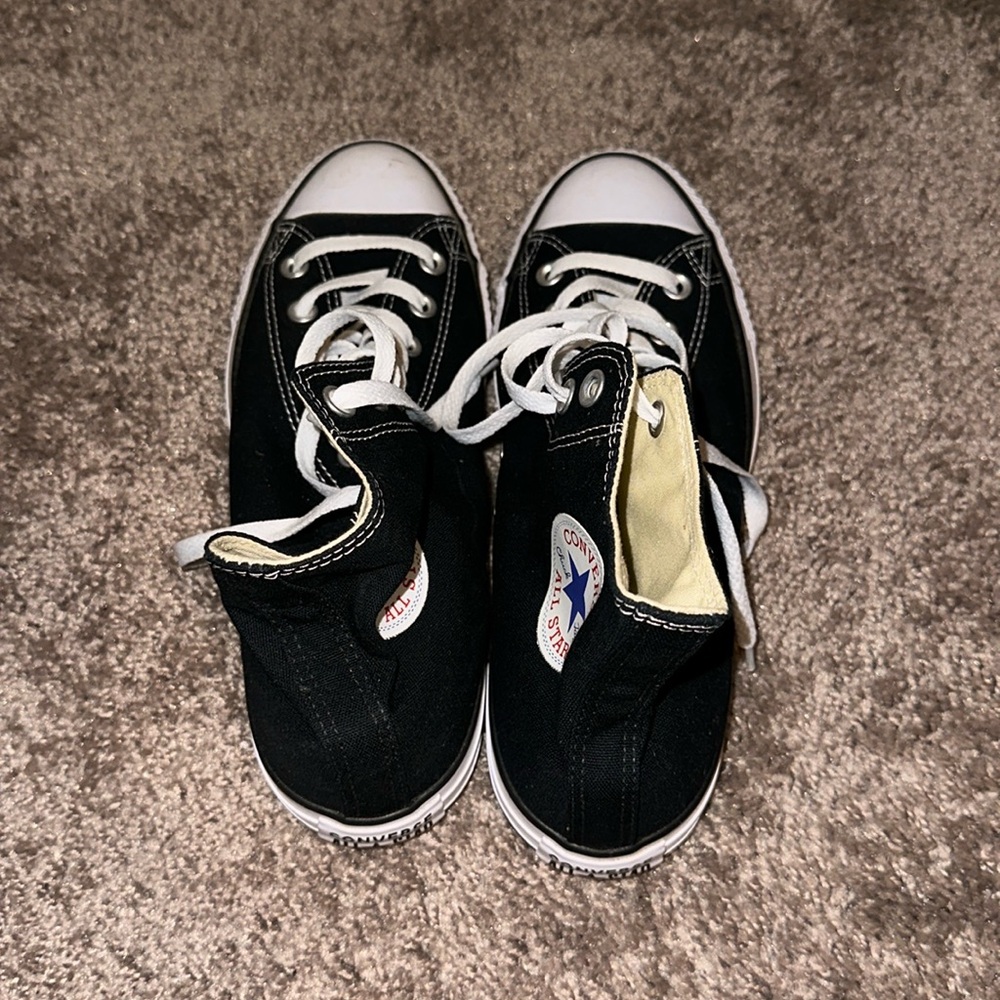 Barely worn black all star converse